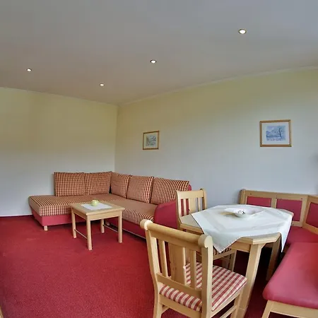 Apartman Sport Girbl *